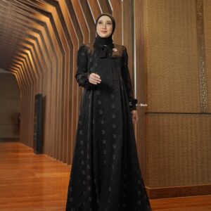 [BUNDLE] SYMPHONY-DRESS-STYLE-5-BLACK-#M + NIBRAS HIJAB BIHRIA SCARVES BLACK